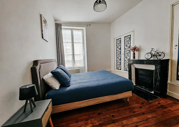 - Centre D'epernay - 6 - Terrasse